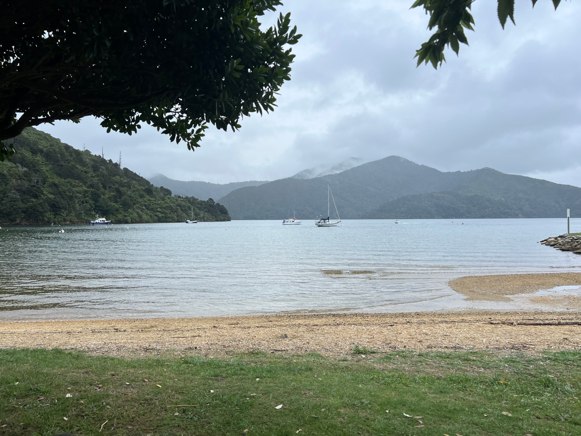 DOC sign at Ngākuta Bay
